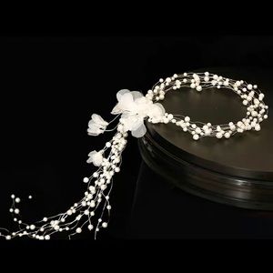 Wedding hair accessory (not included the necklace)